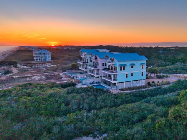 Elegant Beachfront Escape with Private Pool & Gulf Views in St. George Island Hot Tub Beach